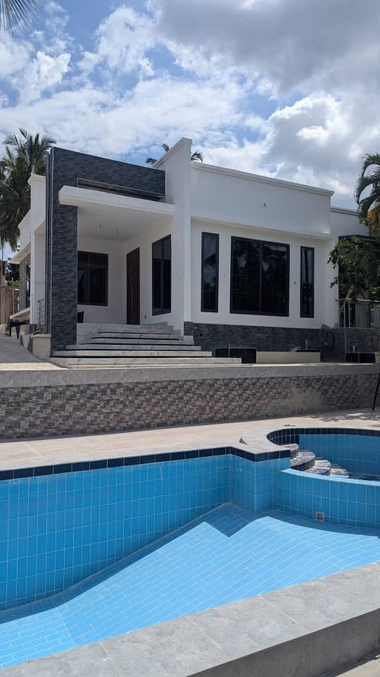 Franiel Global Bungalow